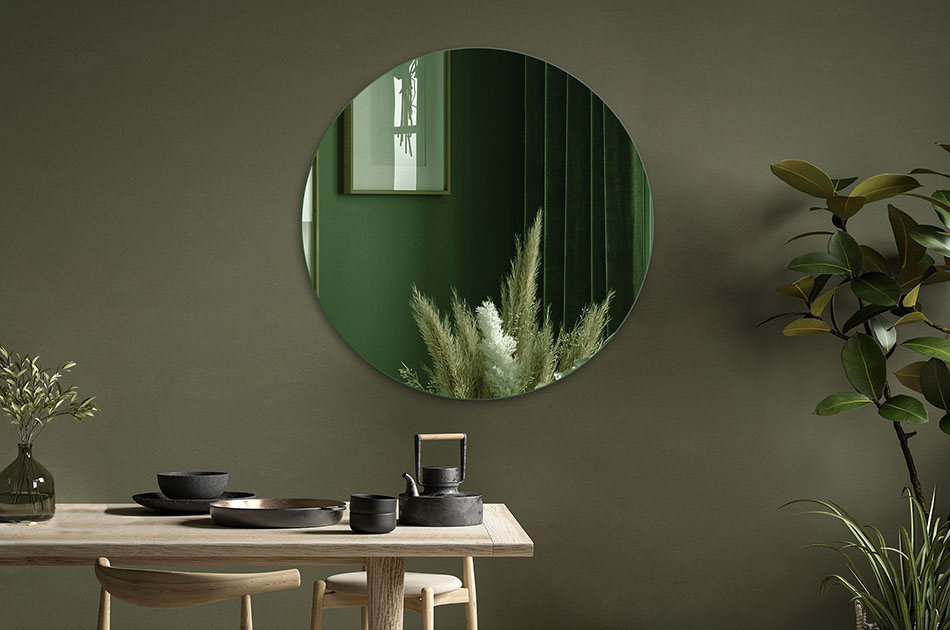 Ein Spiegel mit der Möglichkeit, die Farbe der Fläche zu wählen, ist ein funktionales und elegantes Accessoire, das zu jedem Innenraum passt. Wählen Sie die Farbe der Spiegelfläche für die individuellen Bedürfnisse und den Stil des Raumes. Verschiedene Flächenfarben sind verfügbar, einschließlich goldfarben und schwarzgrau. Der Spiegel kann in allen Räumen wie Bad, Schlafzimmer, Flur oder Wohnzimmer verwendet werden. Einfache Montage und für die tägliche Pflege.