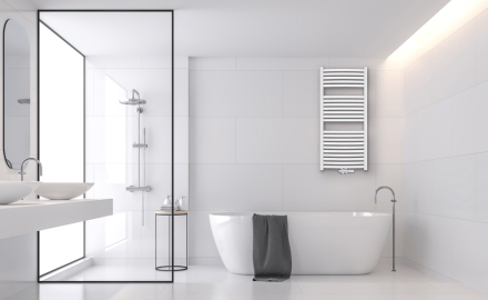 Badezimmer-Leiterheizkörper weiß
