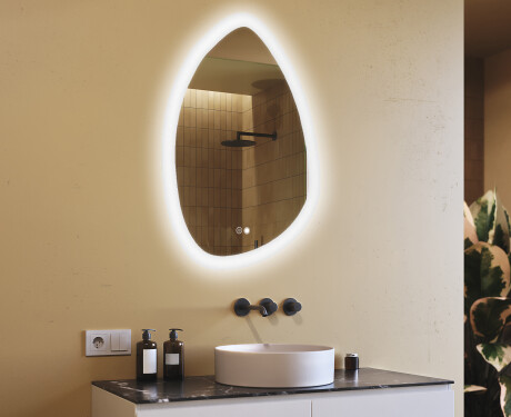 Unregelmäßiger Spiegel mit Beleuchtung, 64×94 cm, zweifarbig, Touch‑Schalter, Heizmatte