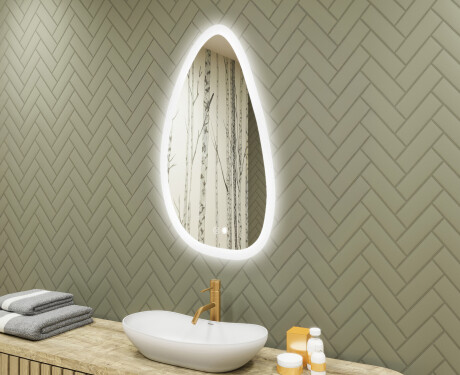 Unregelmäßiger Spiegel mit Beleuchtung, 64×104 cm, zweifarbig, Touch‑Schalter, Heizmatte