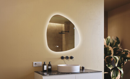 Unregelmäßiger Spiegel mit Beleuchtung, 84×84 cm, zweifarbig, Touch‑Schalter, Heizmatte