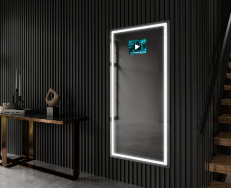 Großer Wandspiegel mit LED Beleuchtung L49