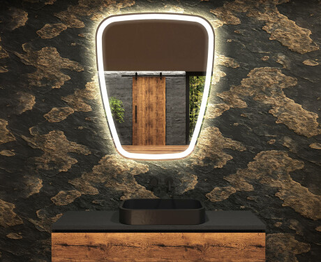 Unregelmäßiger asymmetrischer Spiegel mit LED Beleuchtung Z222