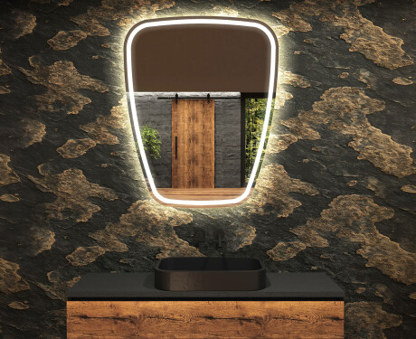 Unregelmäßiger asymmetrischer Spiegel mit LED Beleuchtung Z223